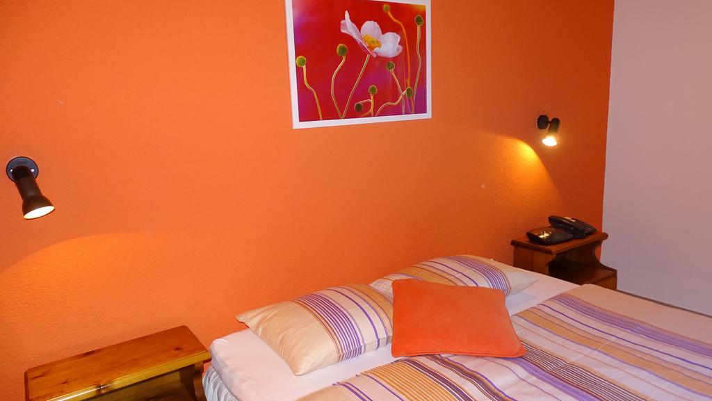 Hotel Elvetico โลการ์โน ห้อง รูปภาพ